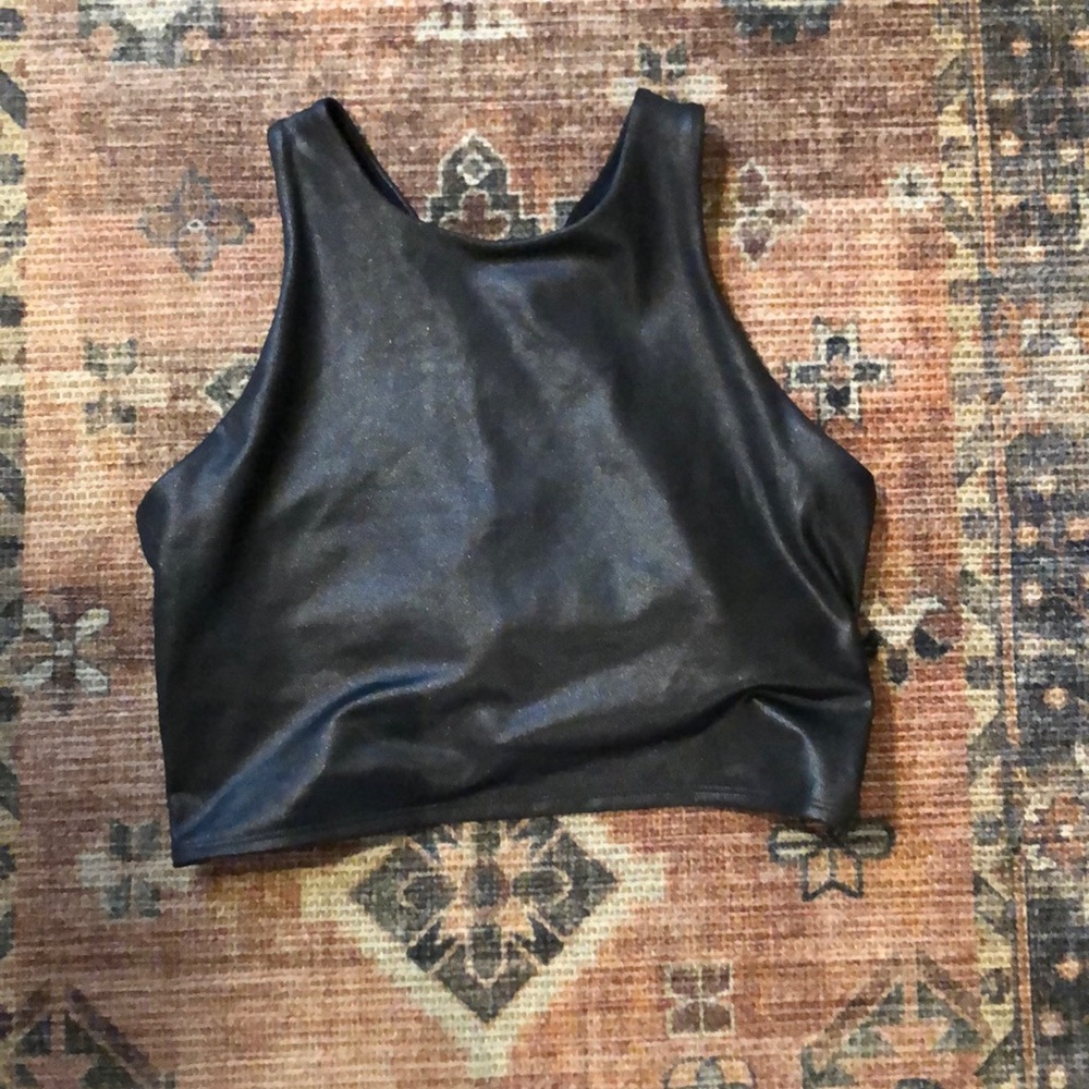 Athleta Conscious Crop Metallic Black Shimmer